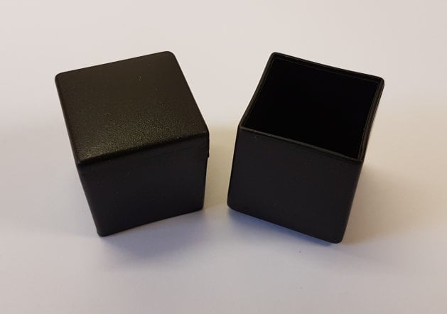 Square end cap 20x20mm